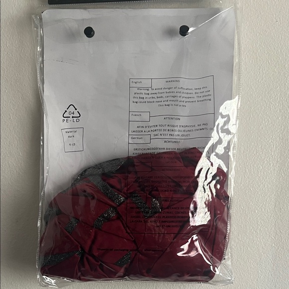 Glitter Web Pancho +Wig - Picture 4 of 9